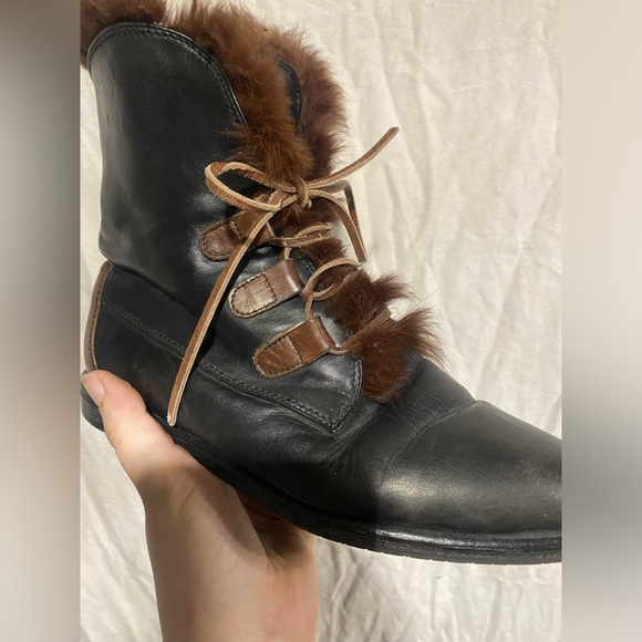 Vintage boots with fo fur and leather laces - Picture 7 of 7